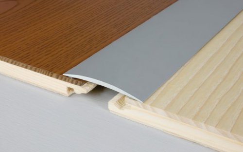 Prechodová lišta 6cm samolepiaca A70